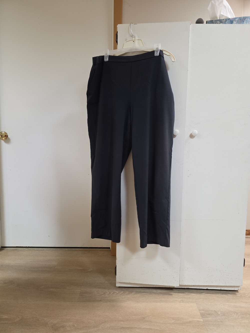 Sag Harbor Black Ankle Length Pants